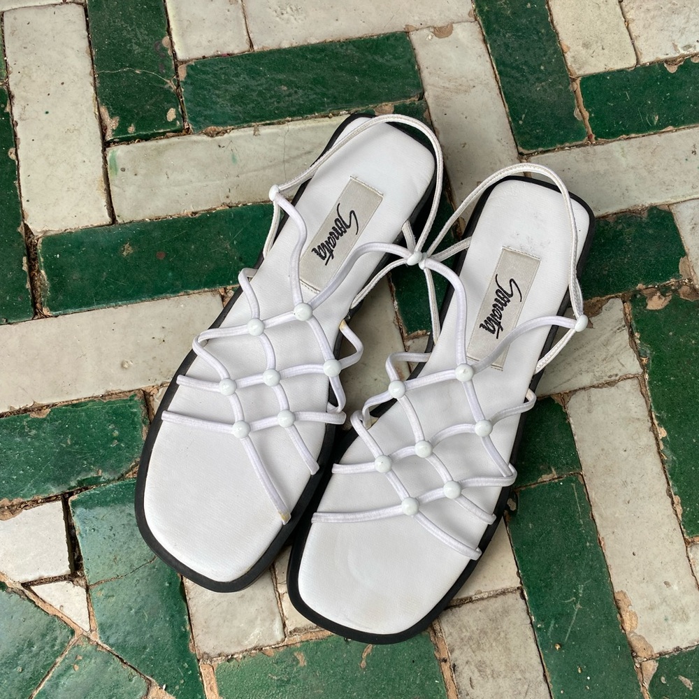 Super cute sandals from my storefront @m.o.d.vintage on Instagram